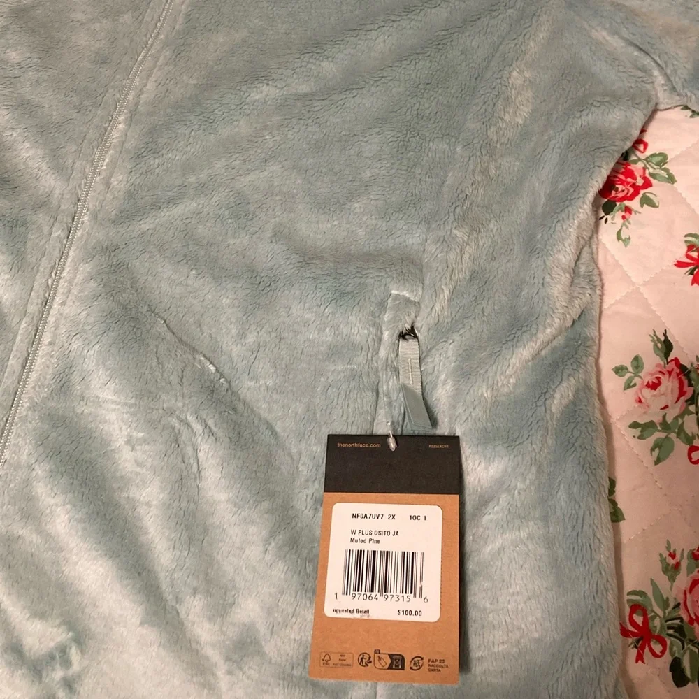 The North Face Osito Jacket - Picture 8 of 8